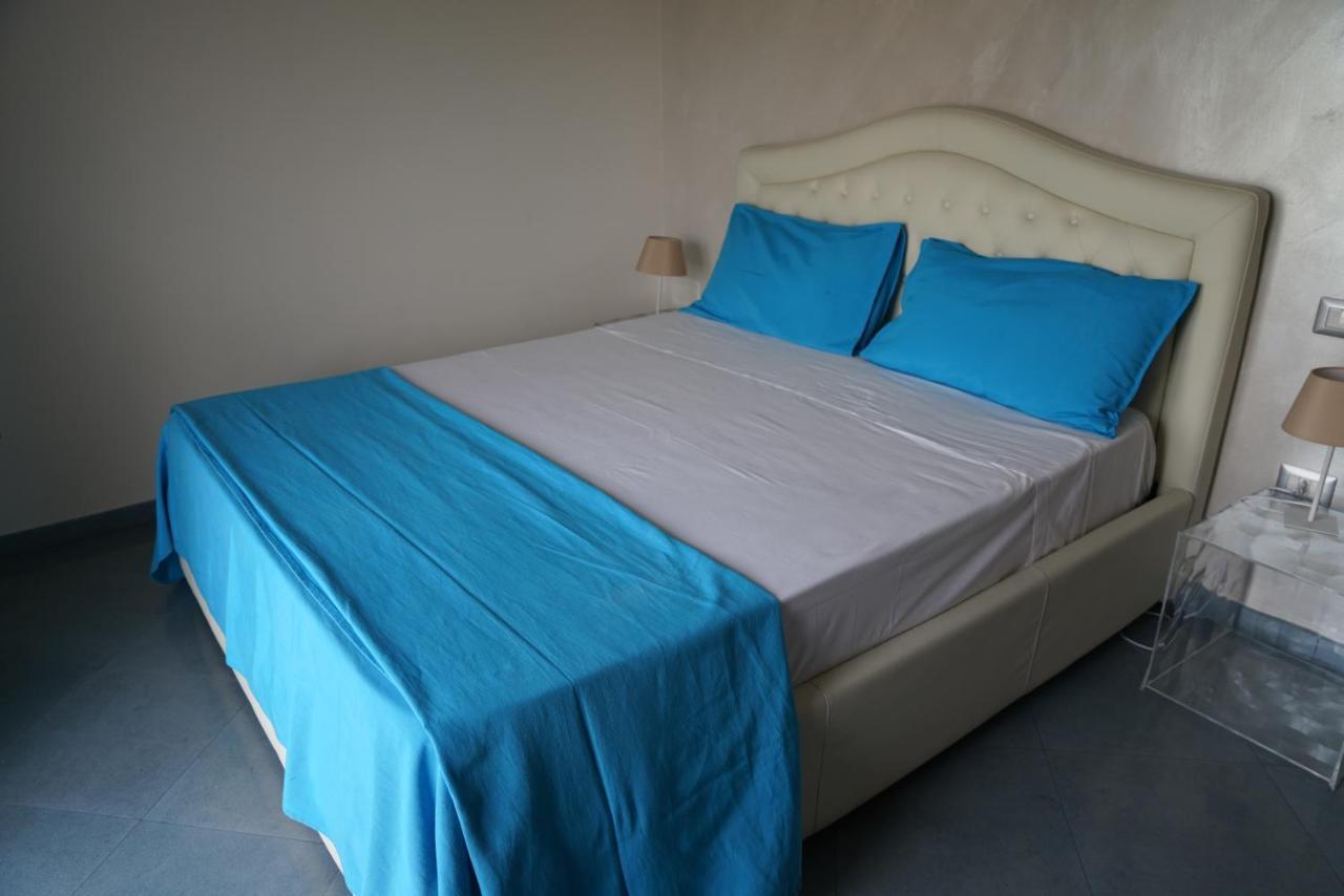 Guest House Emily Suites Sorrento Exteriör bild