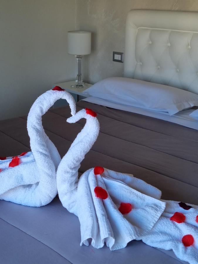 Guest House Emily Suites Sorrento Exteriör bild
