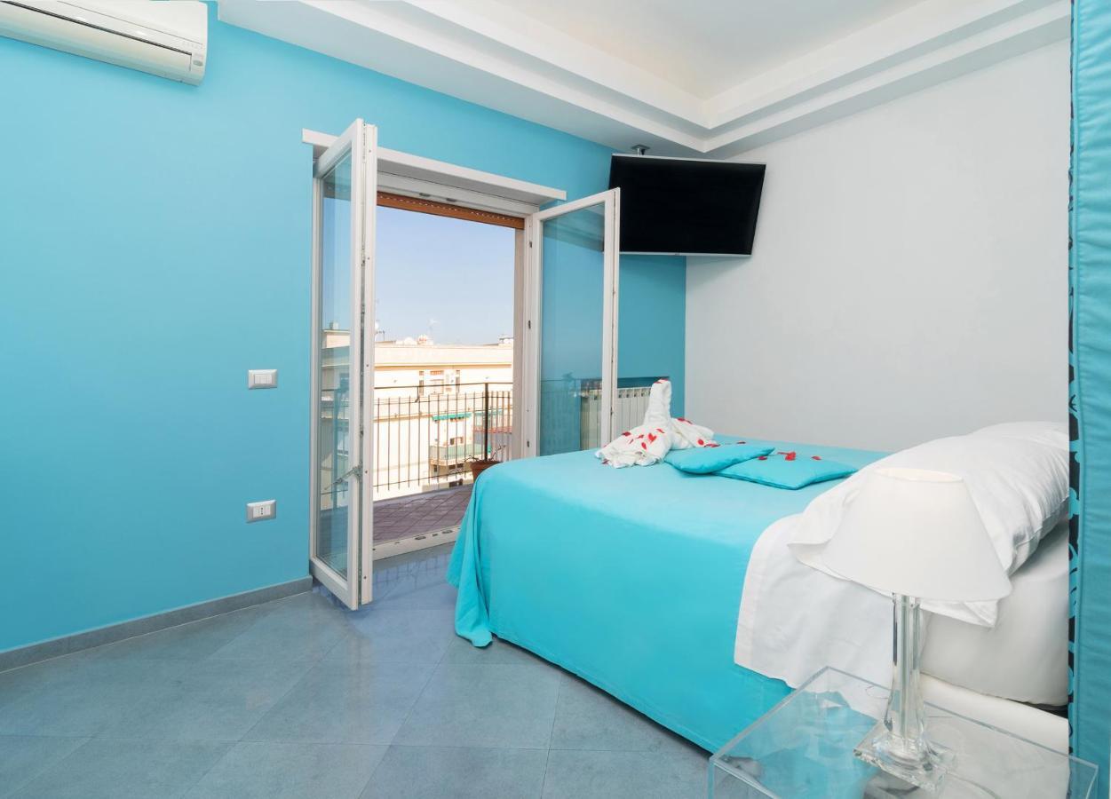 Guest House Emily Suites Sorrento Exteriör bild