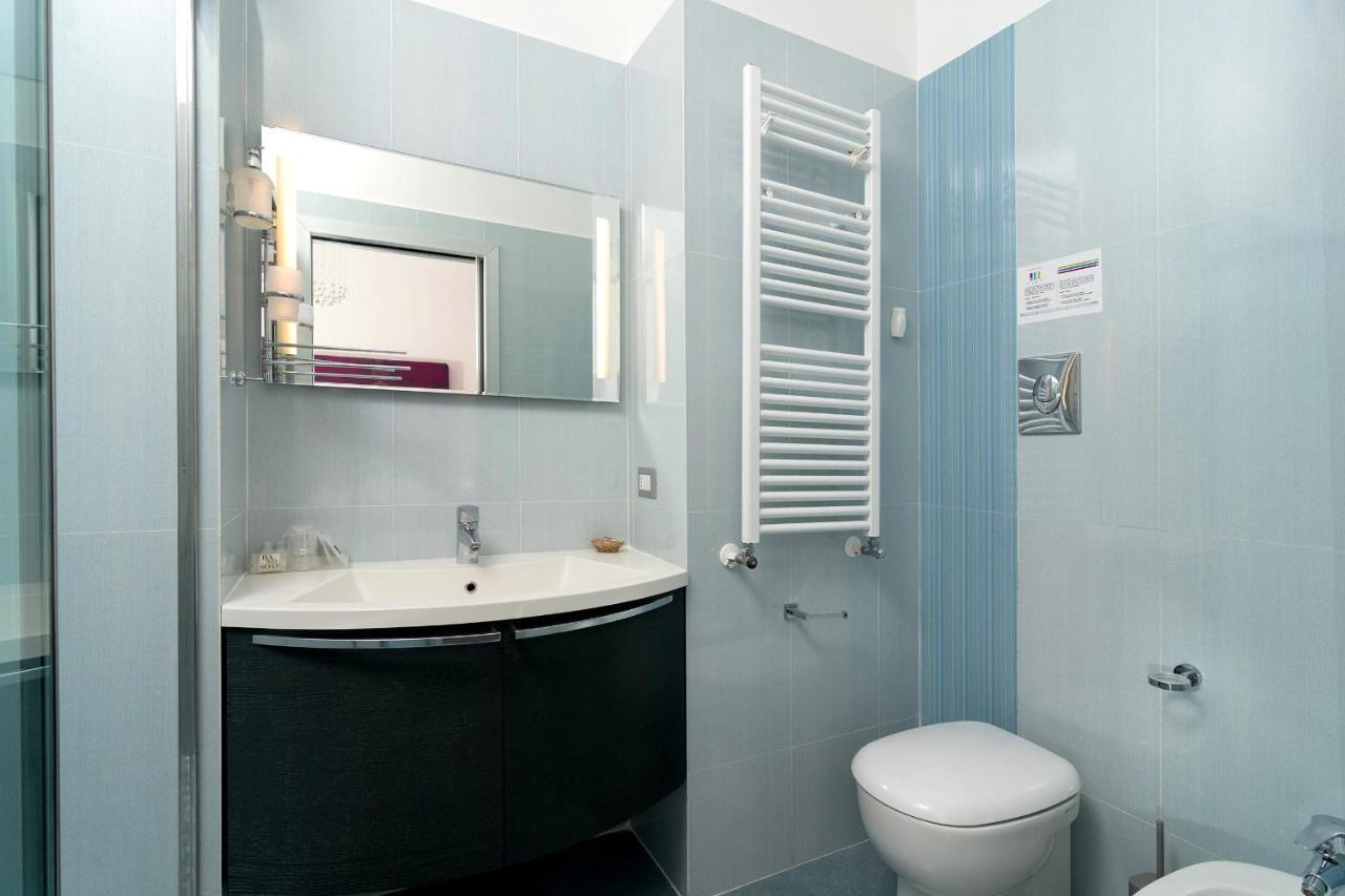 Guest House Emily Suites Sorrento Exteriör bild