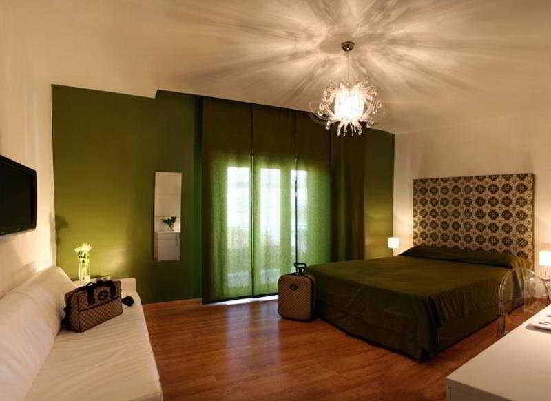 Guest House Emily Suites Sorrento Exteriör bild
